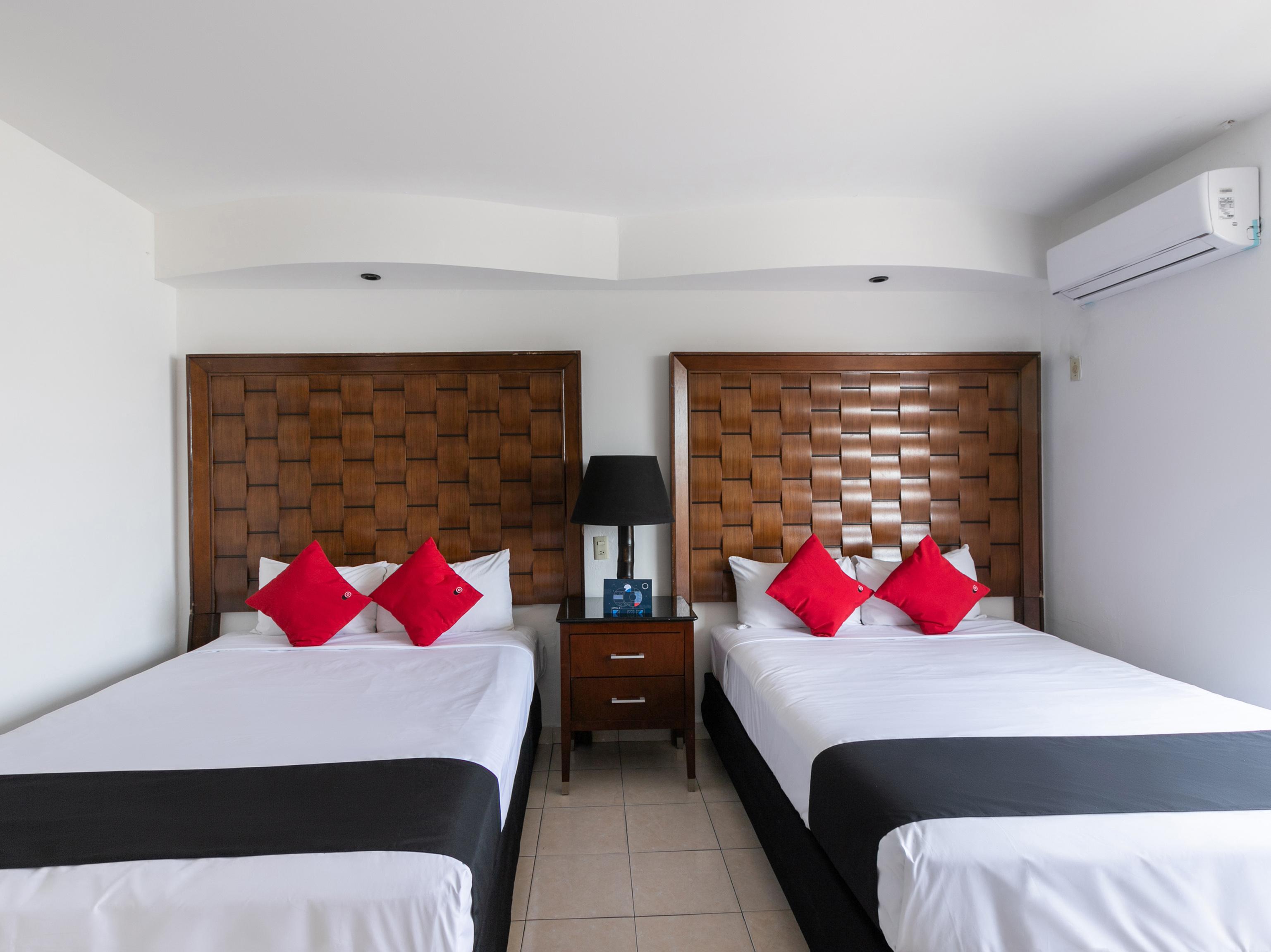Capital O Zona Dorada Inn, מזטלן מראה חיצוני תמונה