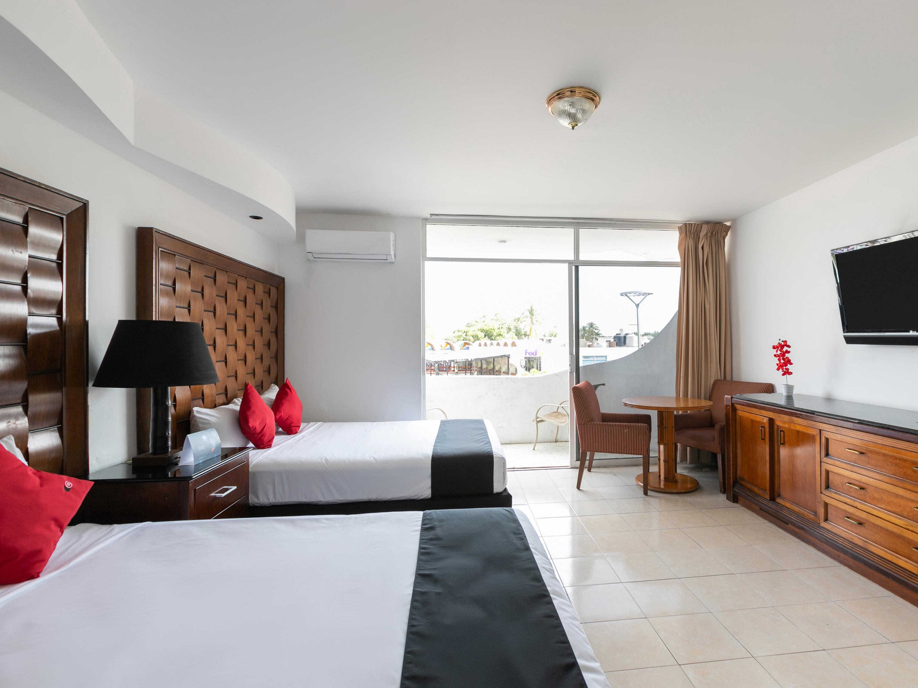 Capital O Zona Dorada Inn, מזטלן מראה חיצוני תמונה