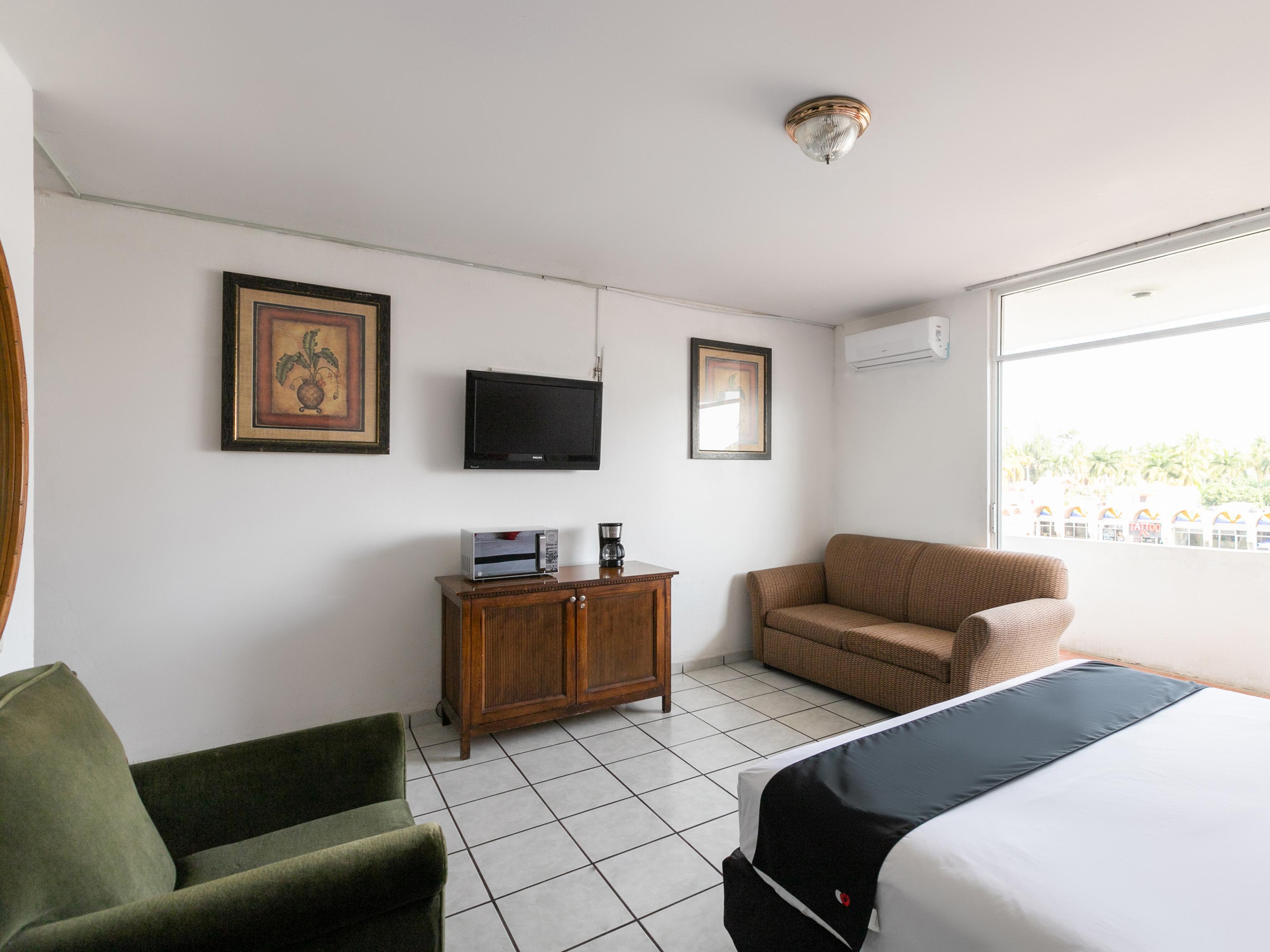 Capital O Zona Dorada Inn, מזטלן מראה חיצוני תמונה