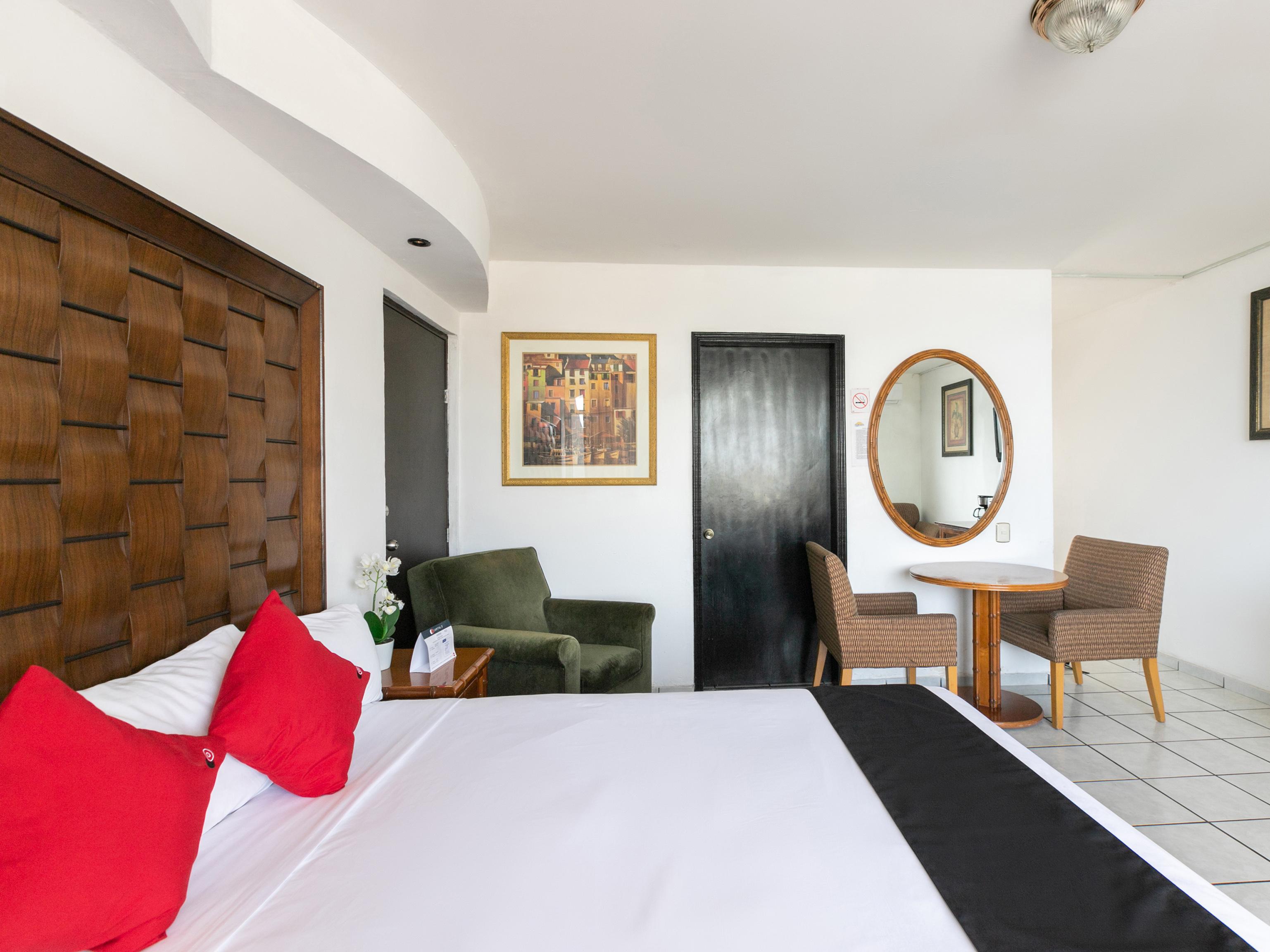 Capital O Zona Dorada Inn, מזטלן מראה חיצוני תמונה