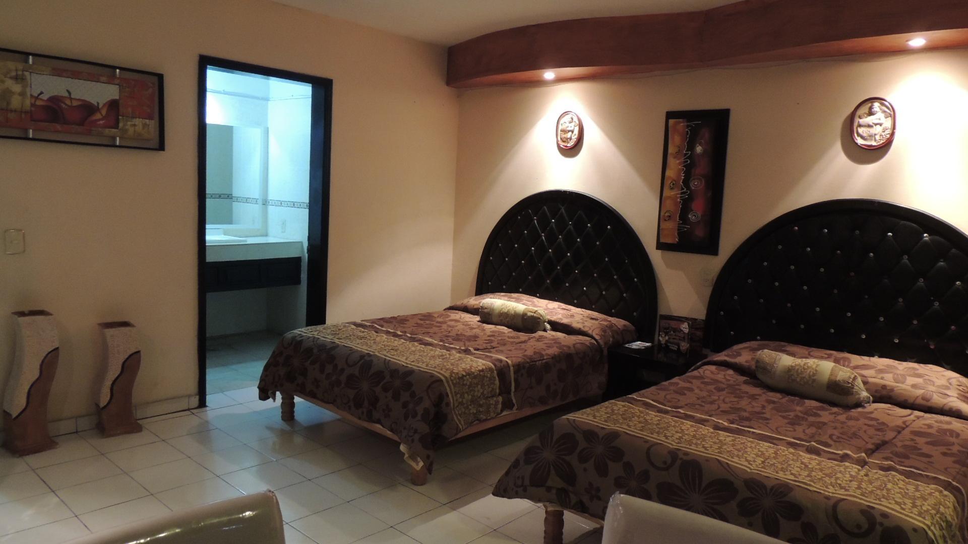 Capital O Zona Dorada Inn, מזטלן מראה חיצוני תמונה