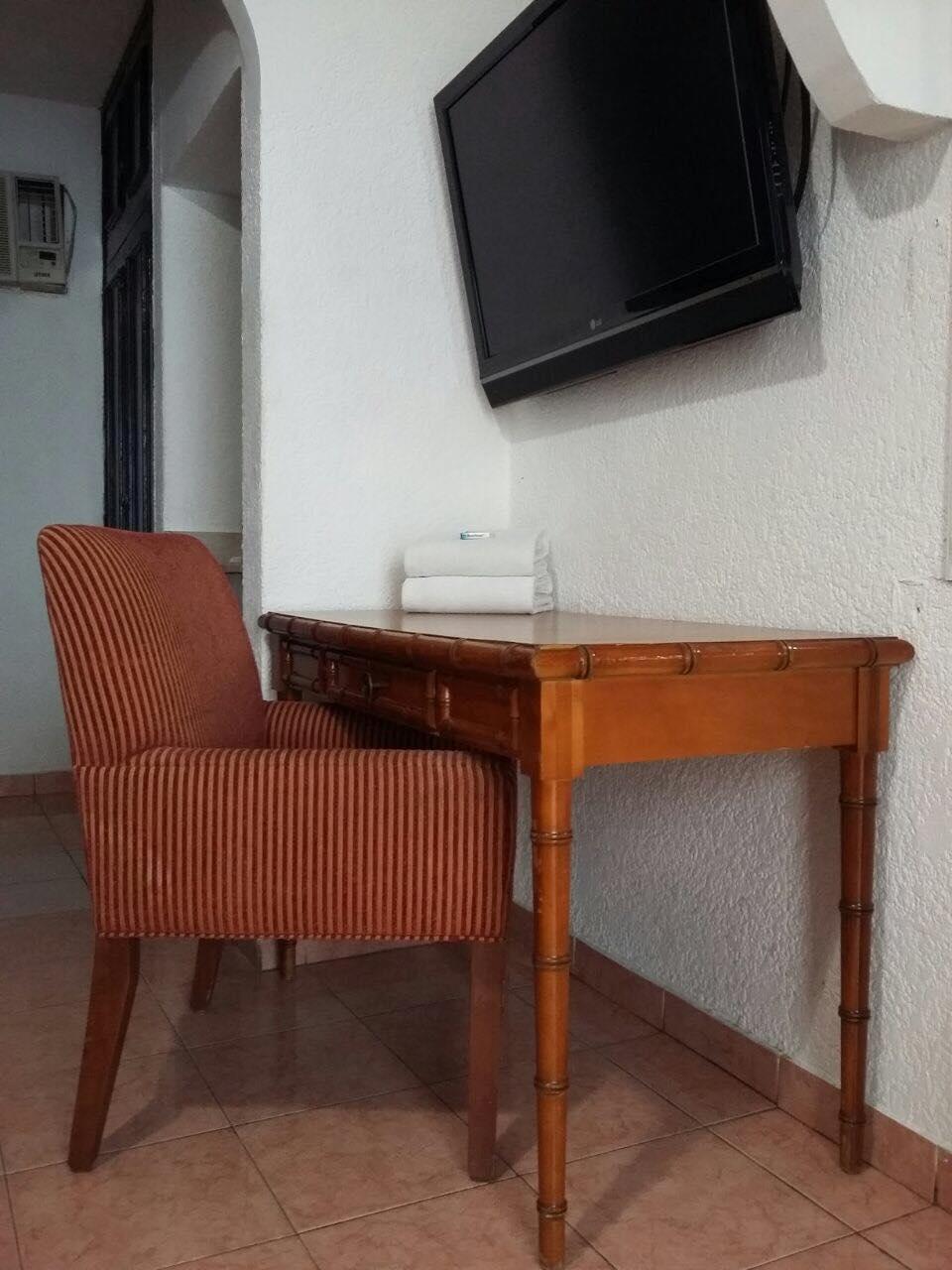 Capital O Zona Dorada Inn, מזטלן מראה חיצוני תמונה
